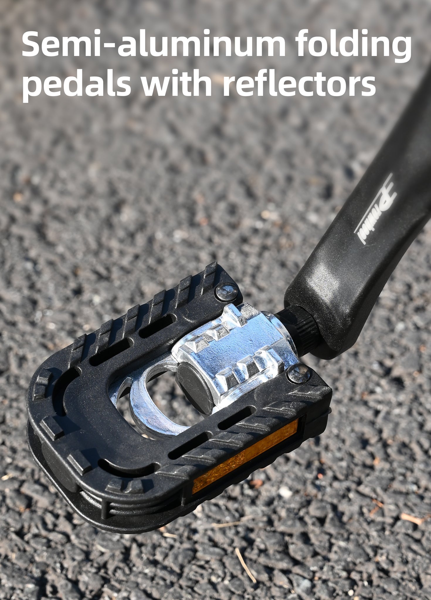 ENGWE Engine X semi-aluminum folding pedals with reflectors for enhanced safety and convenience.